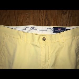 Yellow Vineyard Vines Chinos 32/34